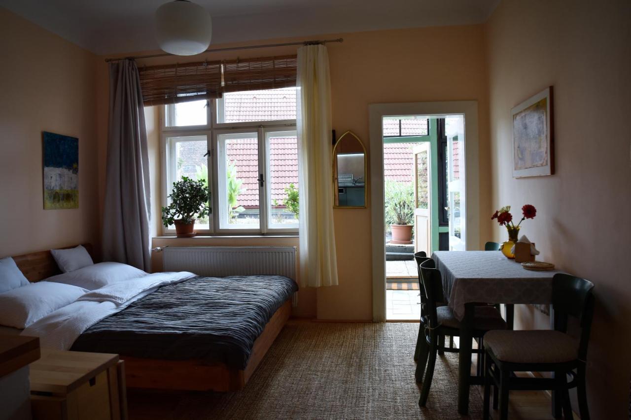 Family Apartment Pisek City Centre Ii. エクステリア 写真