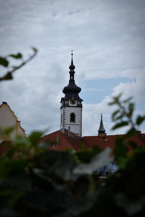Family Apartment Pisek City Centre Ii. エクステリア 写真