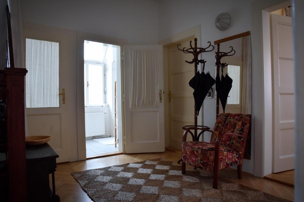Family Apartment Pisek City Centre Ii. エクステリア 写真